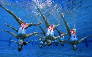 莱比锡红牛主场对阵法兰克福，争冠劲旅能否破解客队铁壁？